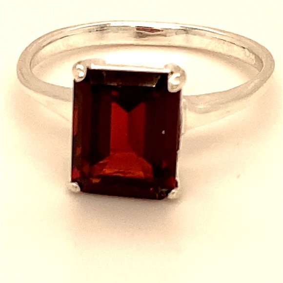 Pyrope 4.45ct Platinum Finish Solid Silver Ring - Picture 1 of 7